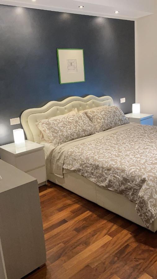 Achille Apartment Milan Luaran gambar