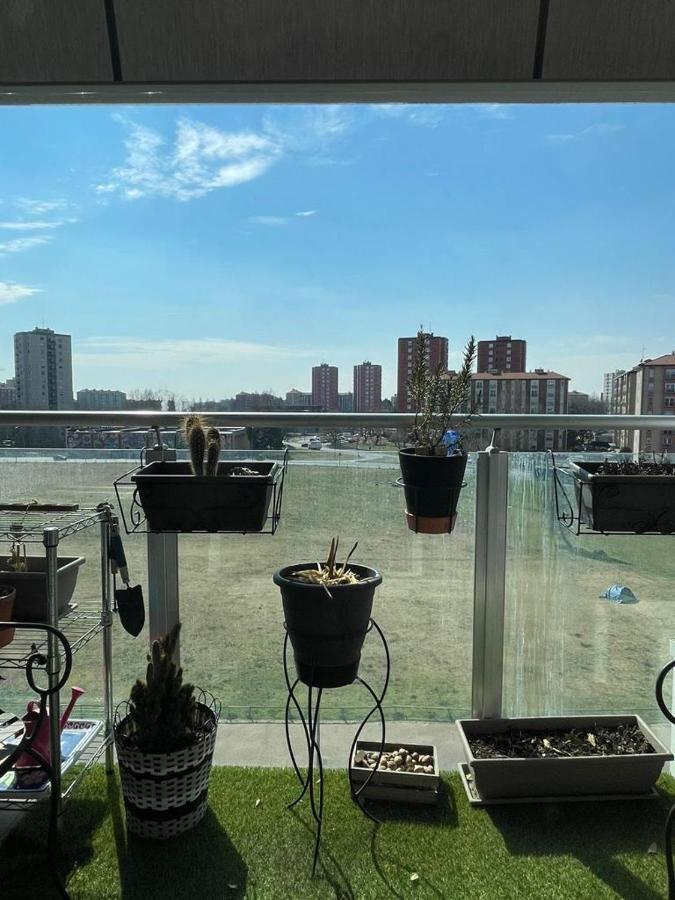 Achille Apartment Milan Luaran gambar